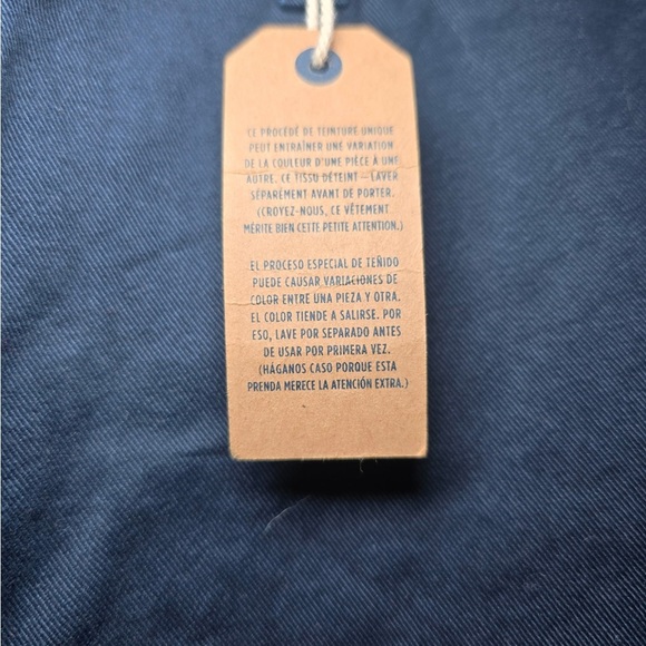 American Eagle Men’s Classic At The Knee Navy Short NWT Size 40 - Picture 2 of 8